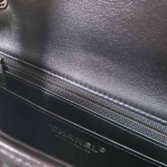 Brand new 24C chanel mini rectangular with silver hardware. - Picture 6 of 15